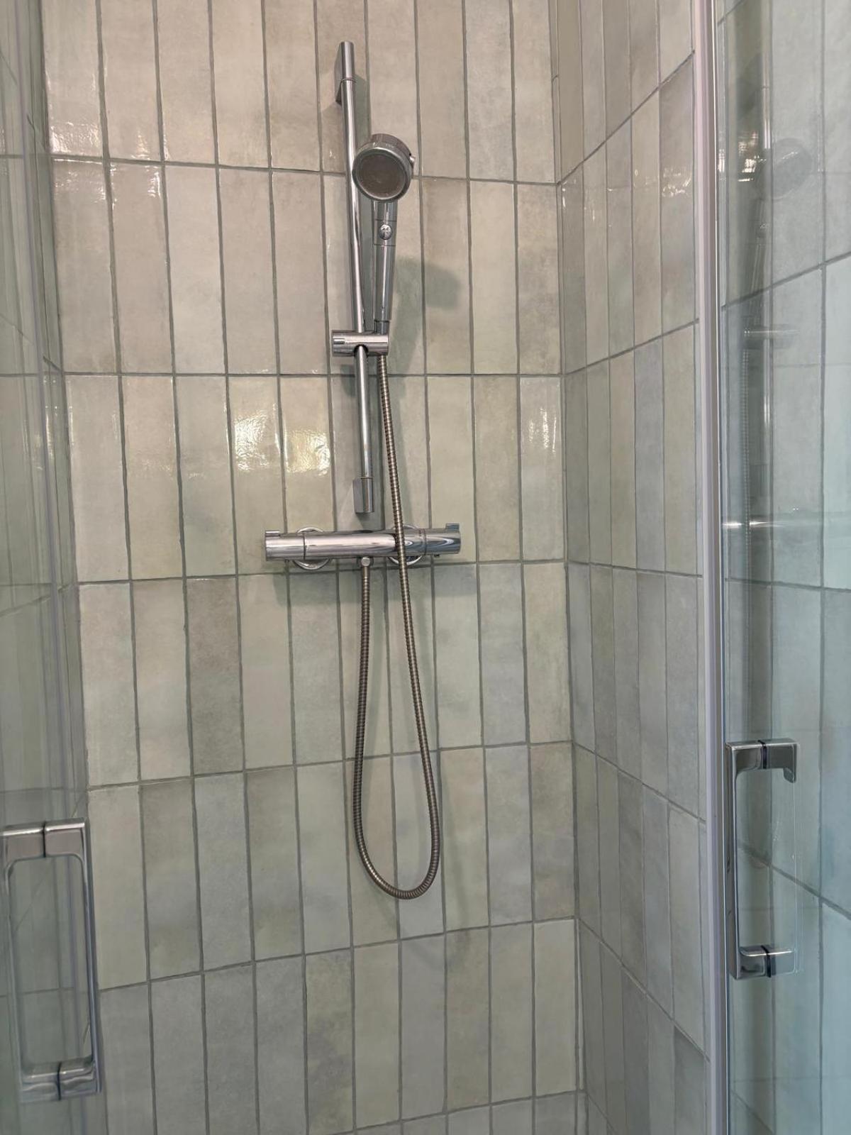 Escale-Marne Fr - 102 - Free Parking - Free Luggage Storage - All Equipped - Linen Included - Washing Machine - 10Mn Walk Metro 8 - Rer A - Panoramic View - From 1 To 4 Guests Maisons-Alfort Kültér fotó